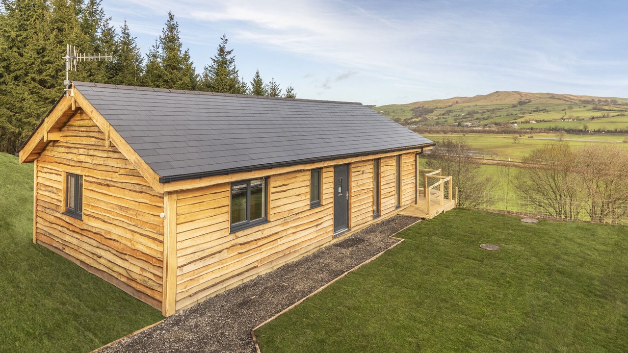 Photo of Outdoor in Carleton