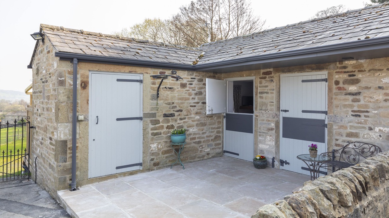 Photo of Outdoor in Carleton