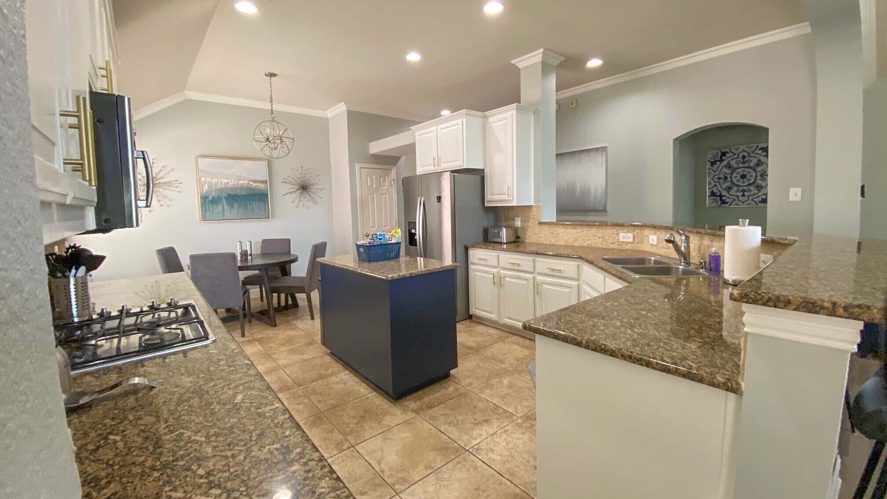 Photo of Kitchen in Lantana