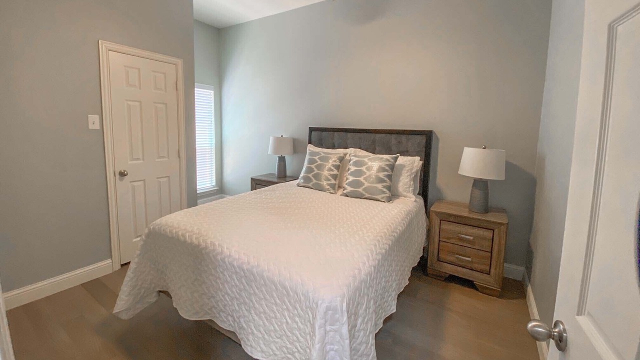 Photo of Bedroom in Lantana