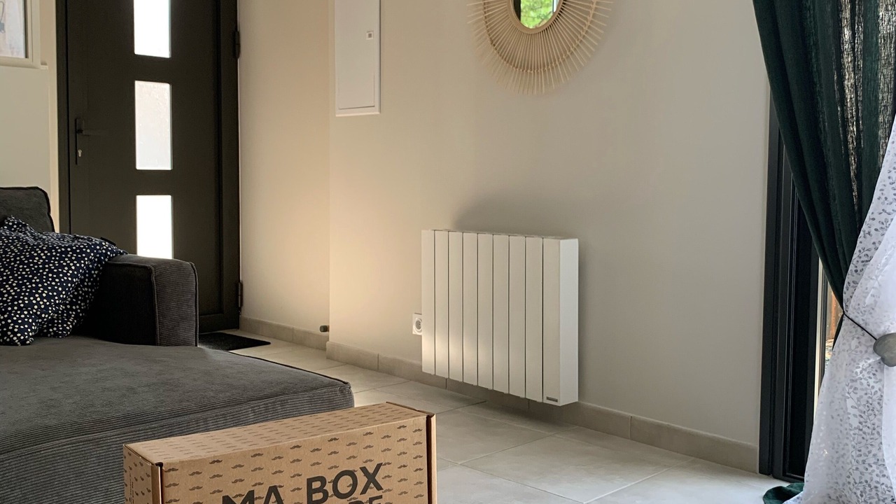 Photo of Livingroom in Saint-Pantaleon-de-Larche
