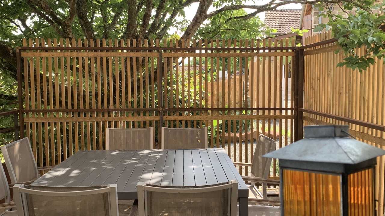 Photo of Outdoor in Saint-Pantaleon-de-Larche