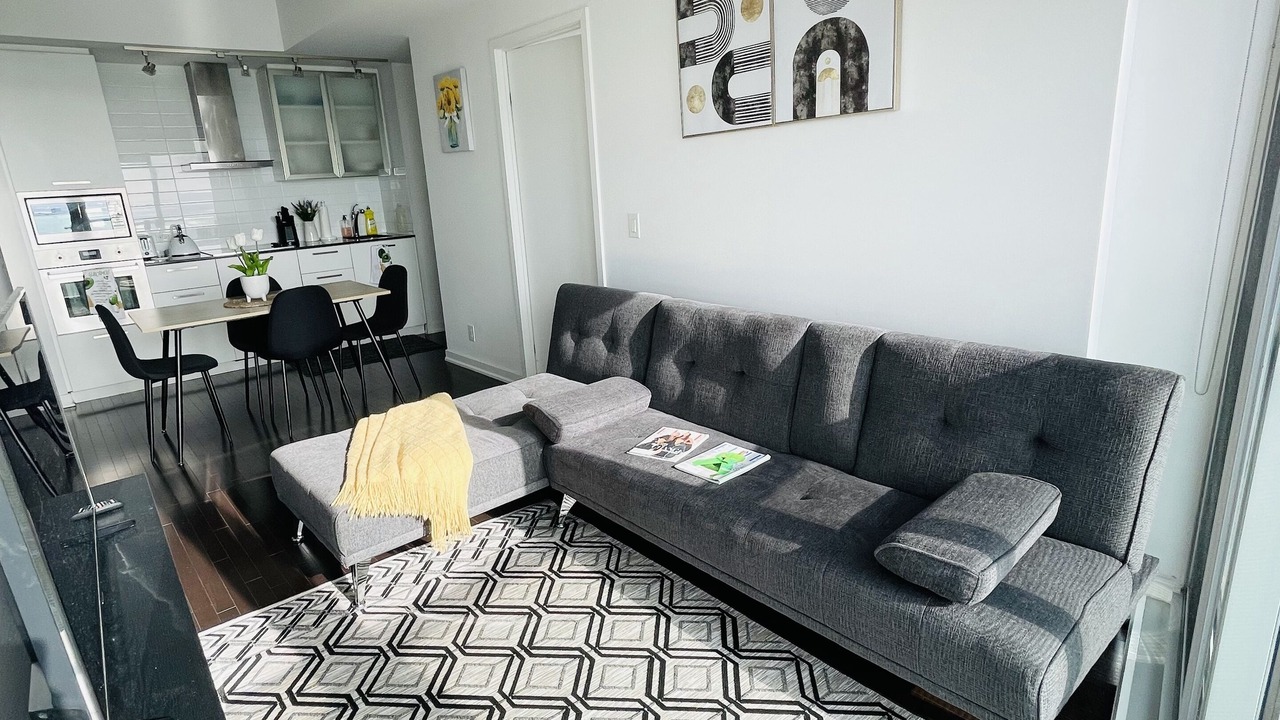 Photo of Livingroom in Central Waterfront