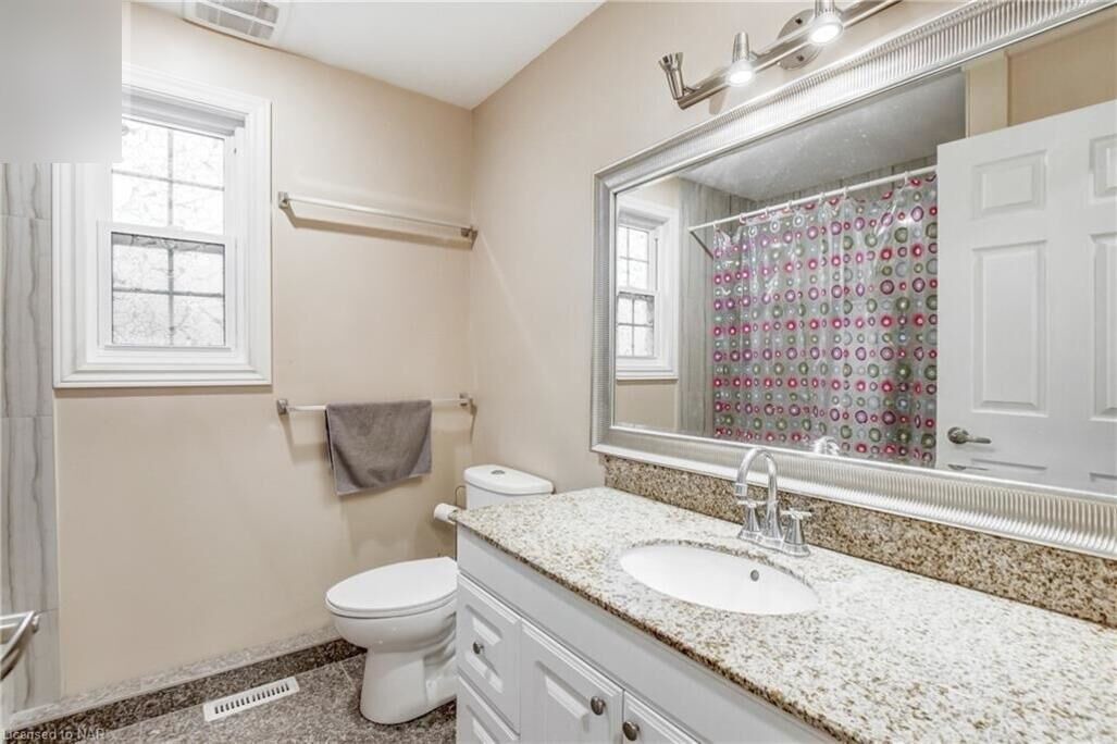 Photo of Bathroom in Welland