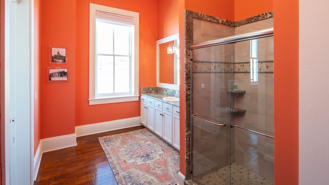Photo of Bathroom in Natchez