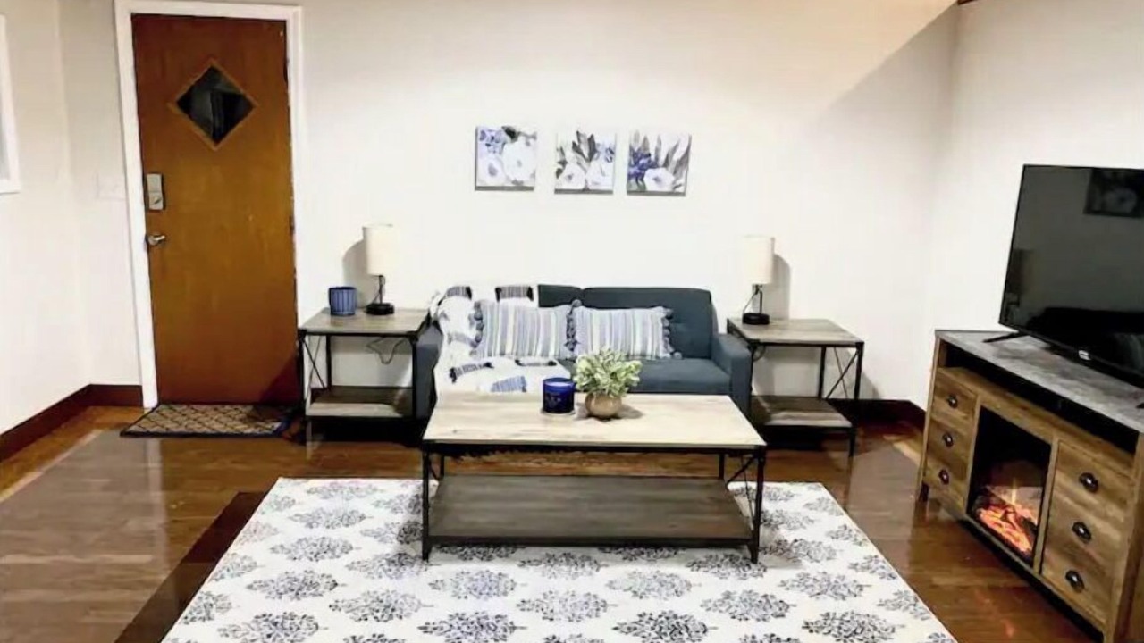 Photo of Livingroom in Eden