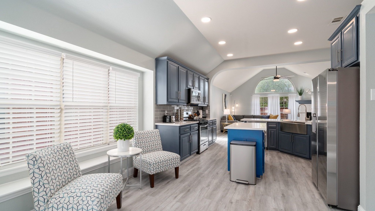 Photo of Kitchen in Lantana