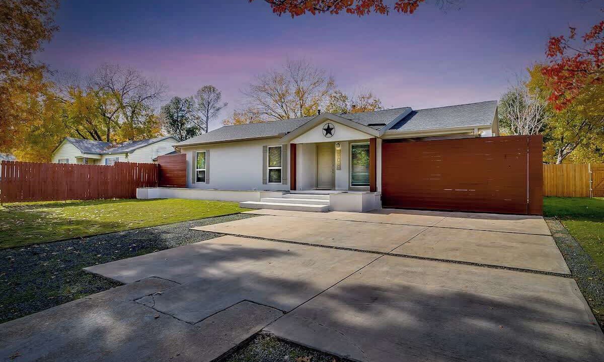 Photo of Outdoor in Central Arlington