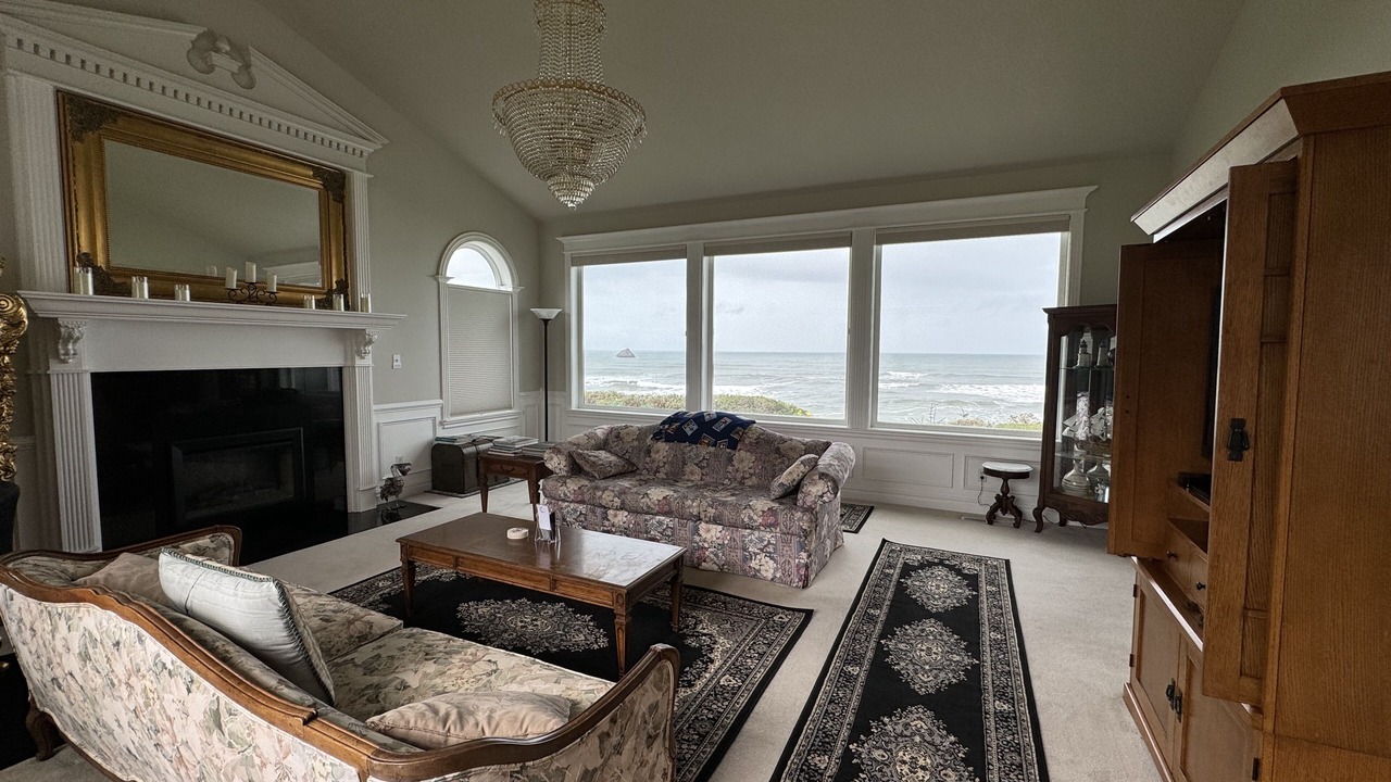 Photo of Bedroom in Smith River