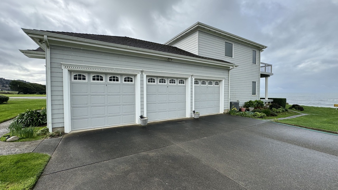 Photo of Others in Smith River