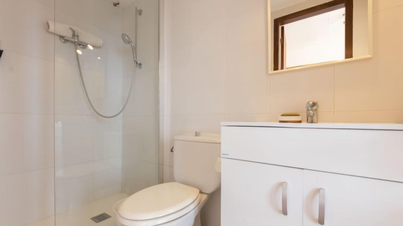 Photo of Bathroom in El Castell de Montornes