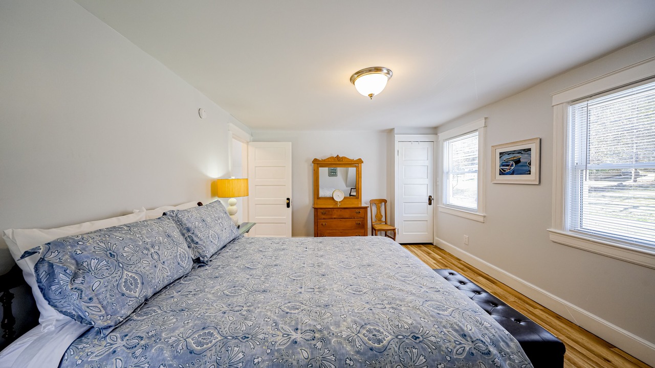 Photo of Bedroom in Hammondsport