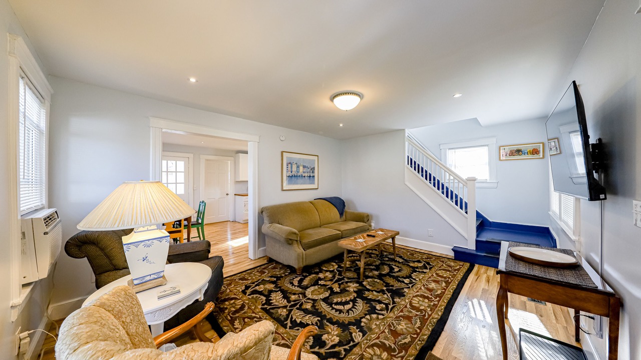 Photo of Livingroom in Hammondsport