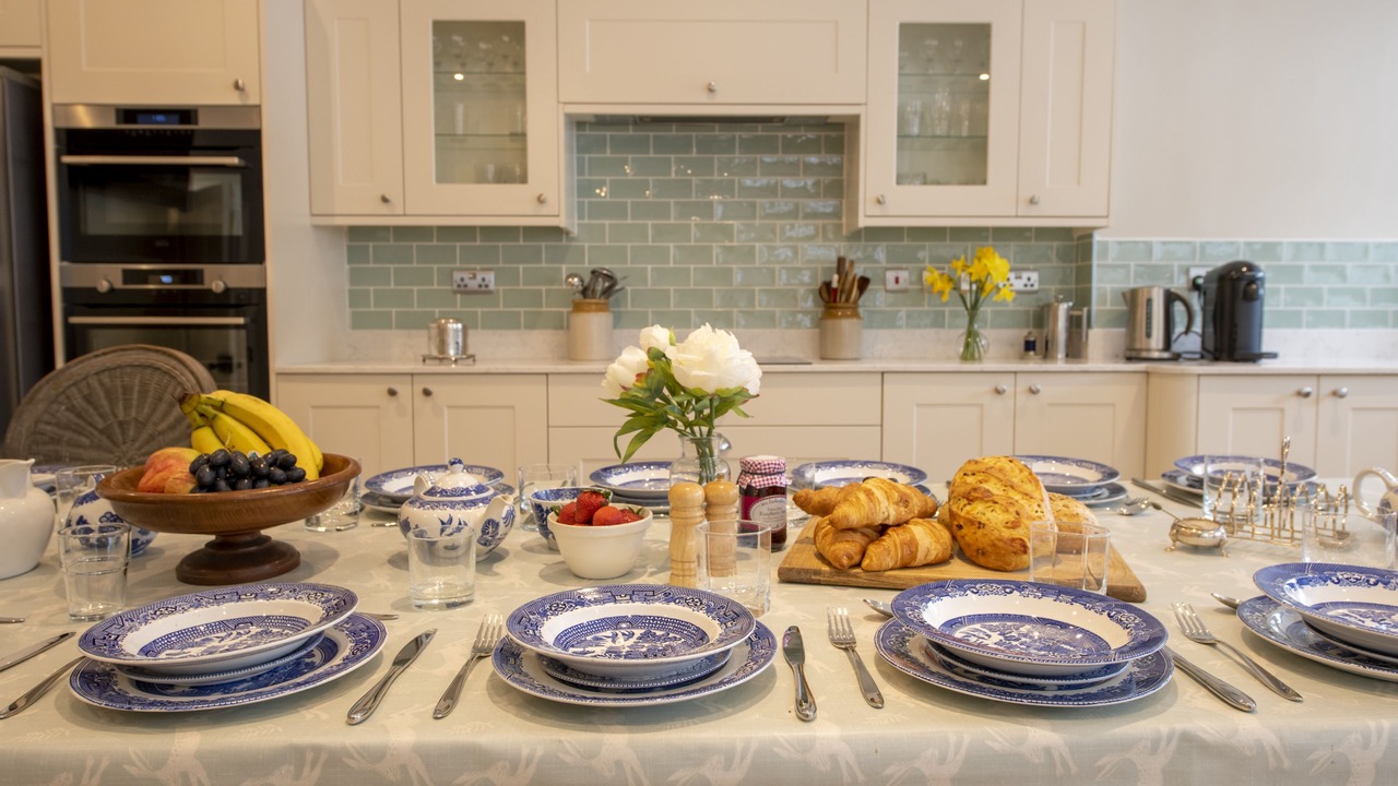 Photo of Others in Low Catton