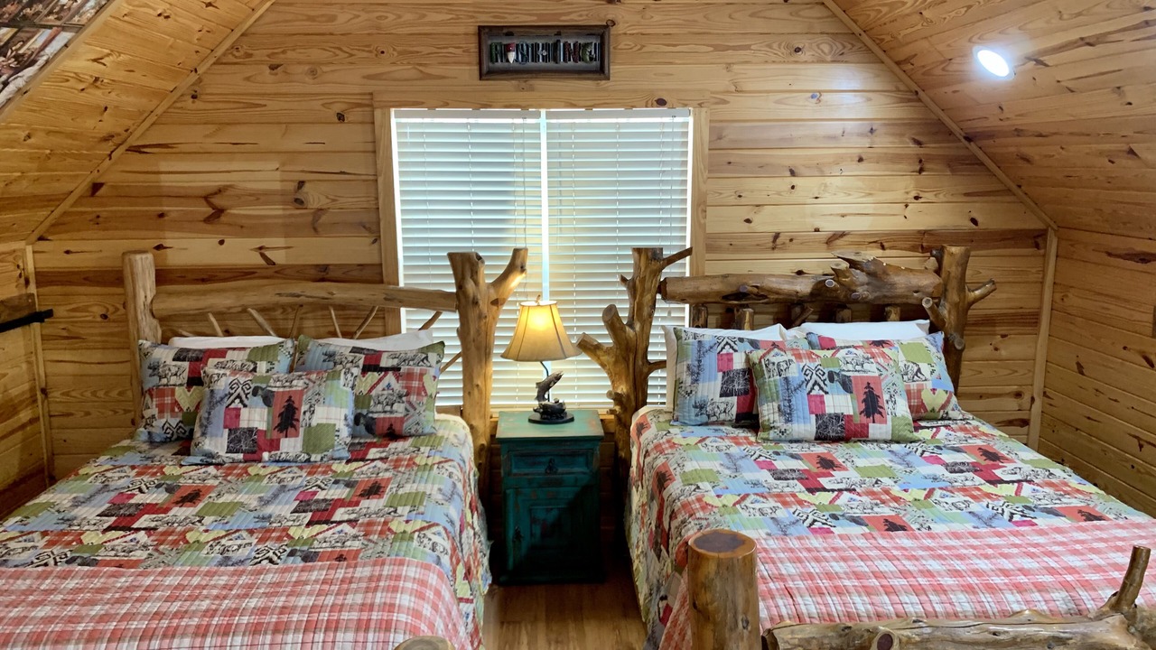 Photo of Bedroom in Pangburn