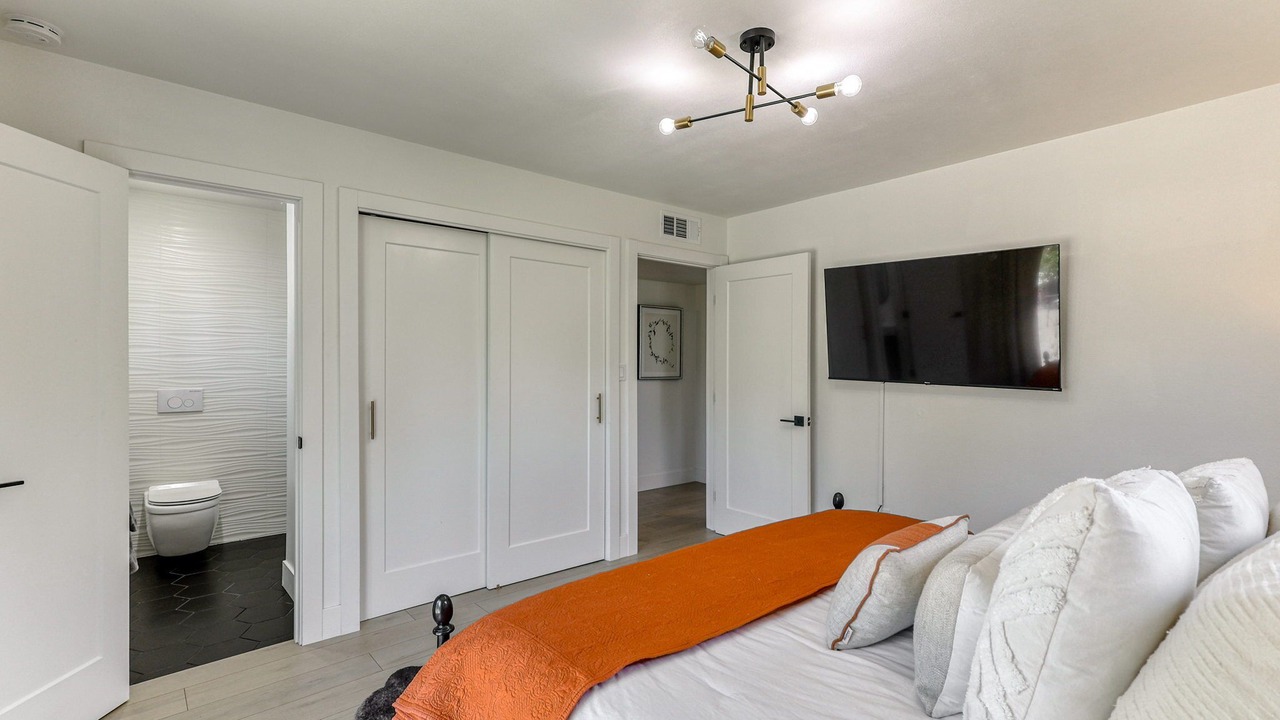 Photo of Bedroom in Redding