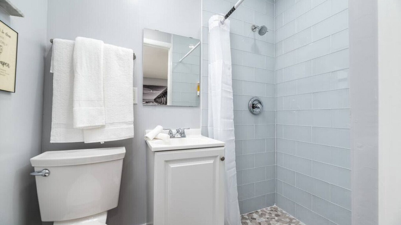 Photo of Bathroom in Hollywood
