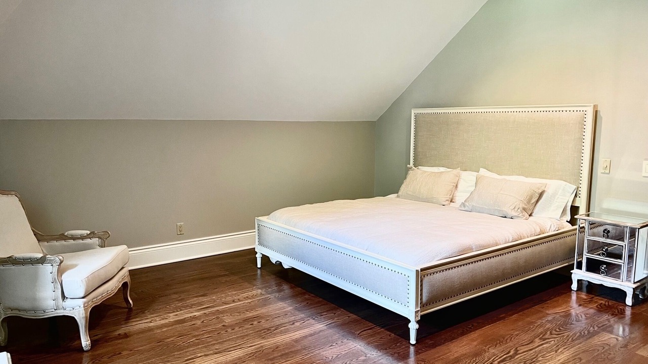 Photo of Bedroom in Middle Hope