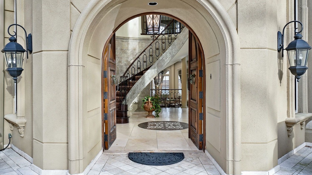 Photo of Others in Middle Hope