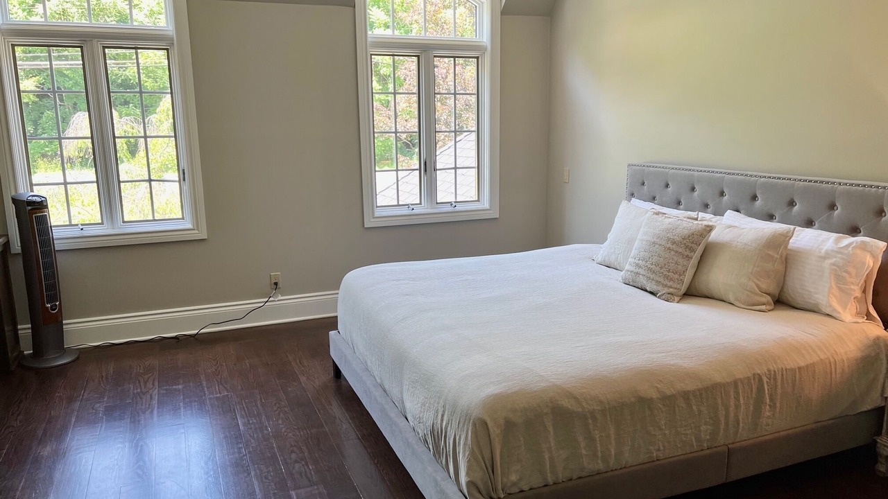 Photo of Bedroom in Middle Hope