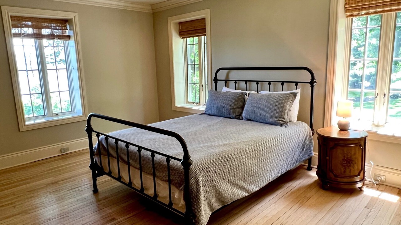 Photo of Bedroom in Middle Hope