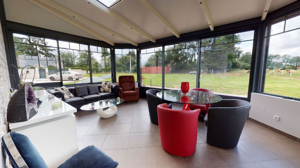 Photo of Livingroom in Saint-Christophe-sur-Conde