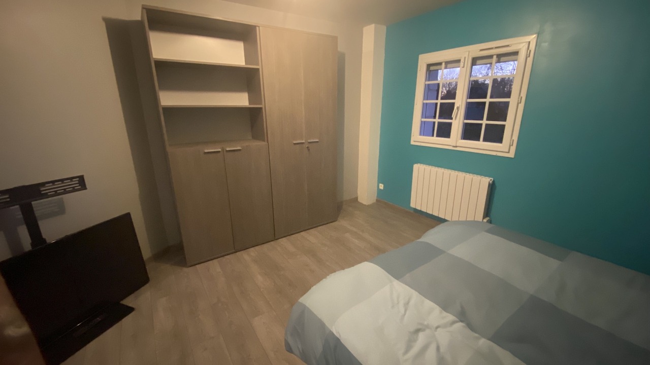 Photo of Bedroom in Saint-Christophe-sur-Conde