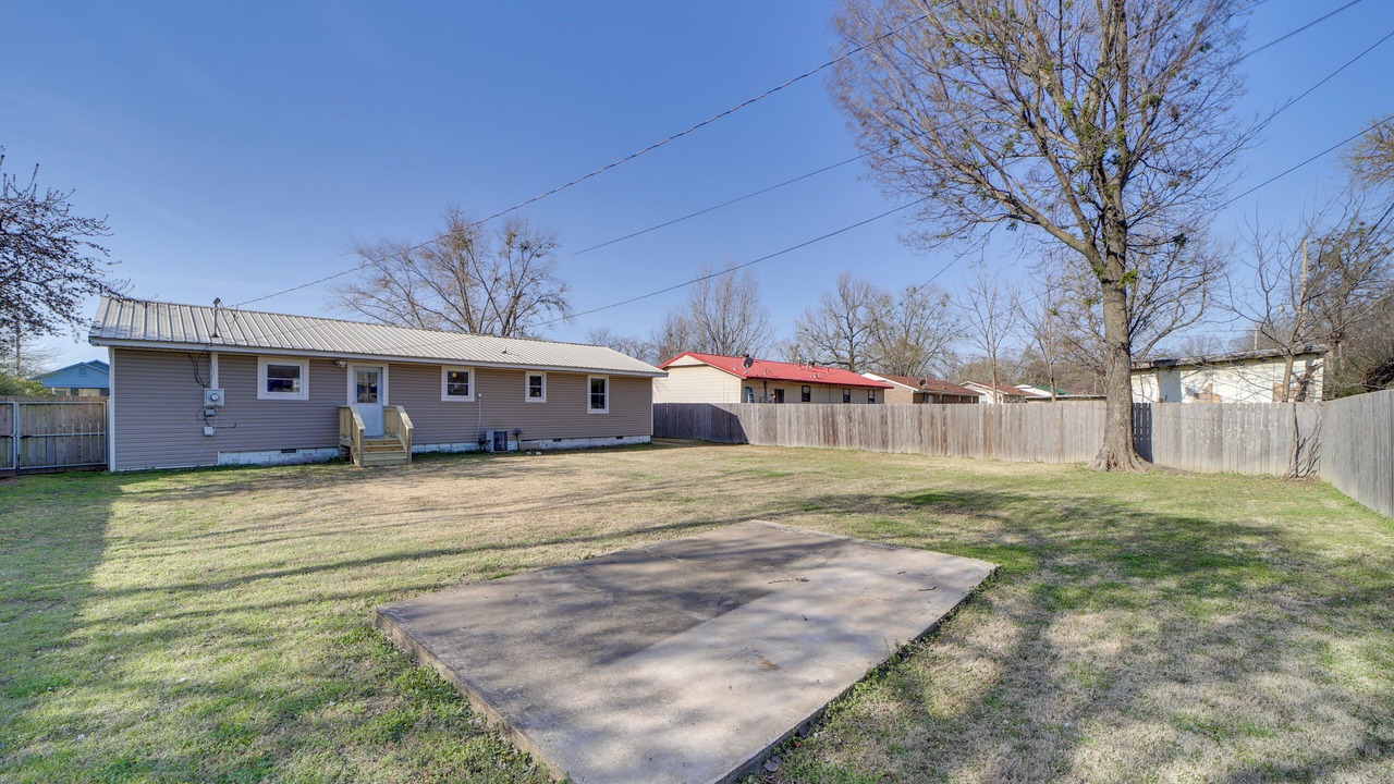 Photo of Others in Sallisaw