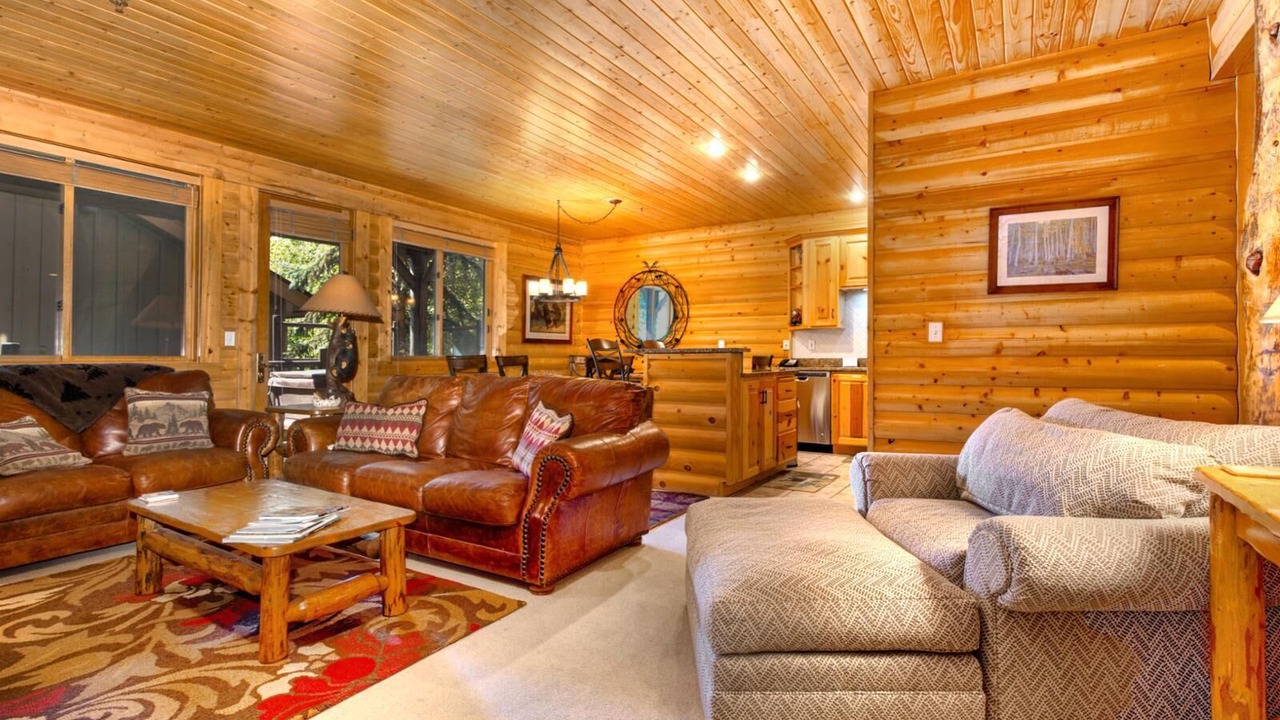 Photo of Livingroom in Deer Valley