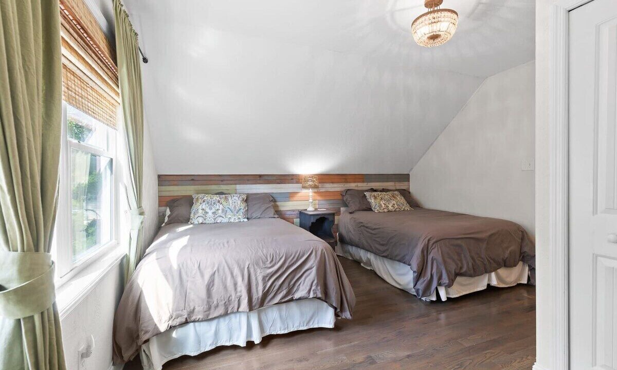 Photo of Bedroom in Decatur