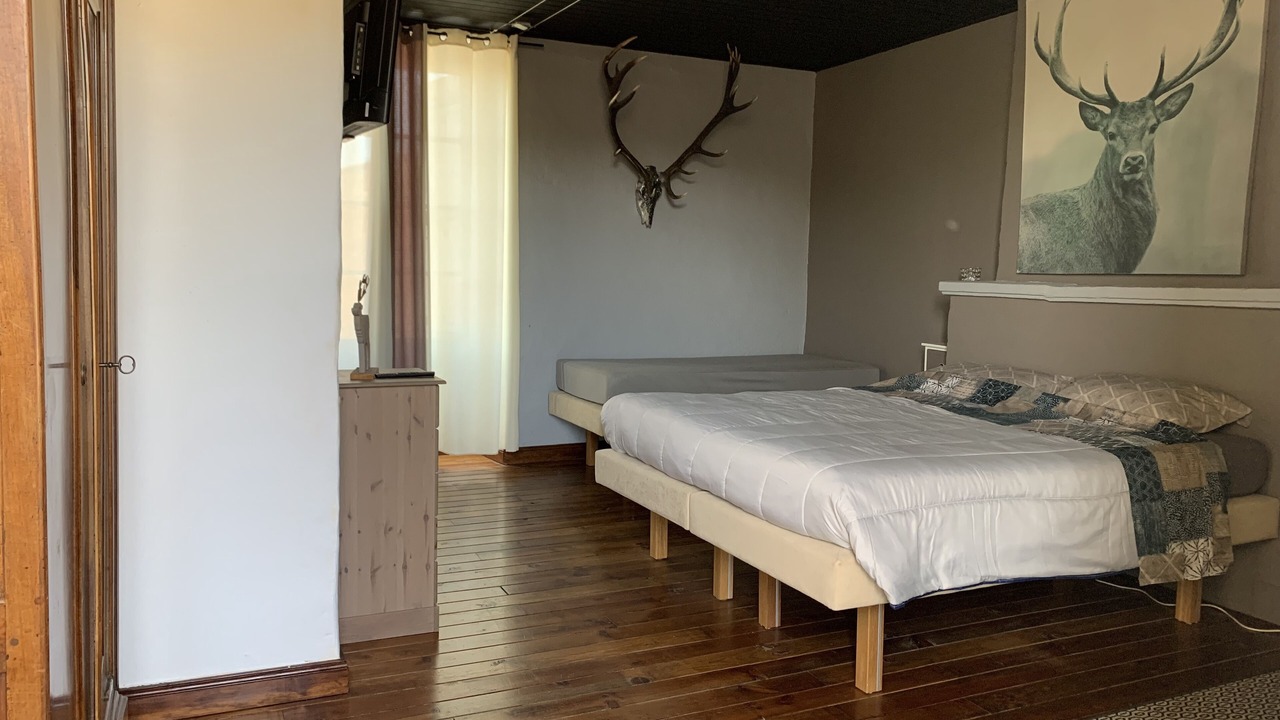 Photo of Bedroom in Milhac-de-Nontron