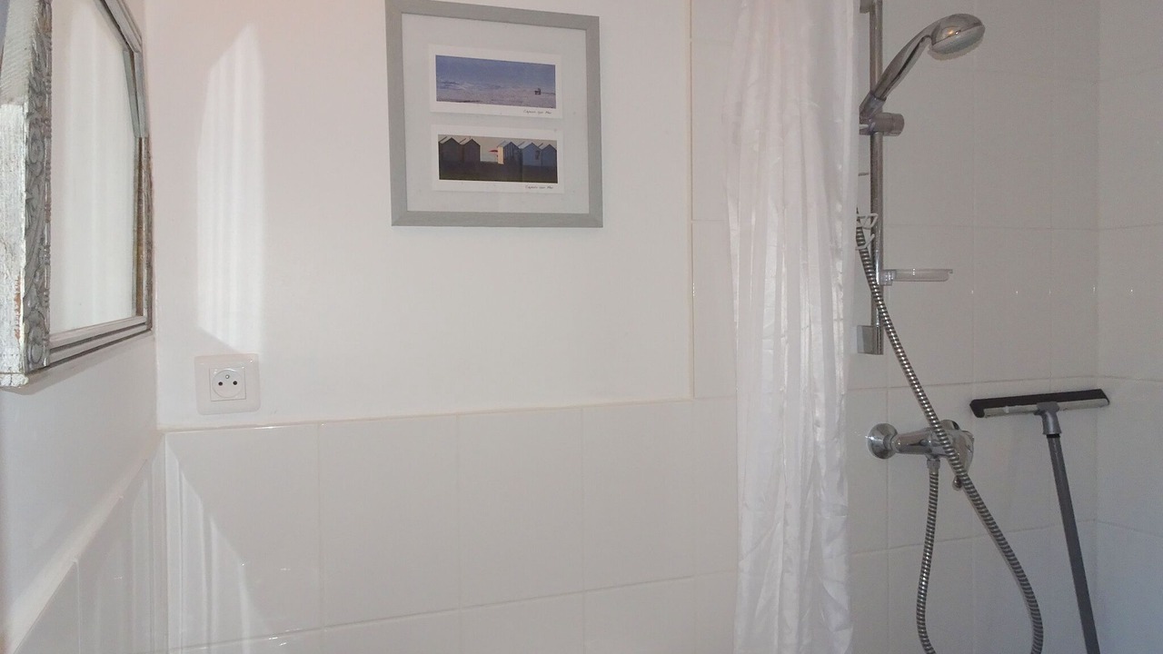 Photo of Bathroom in Cayeux-sur-Mer