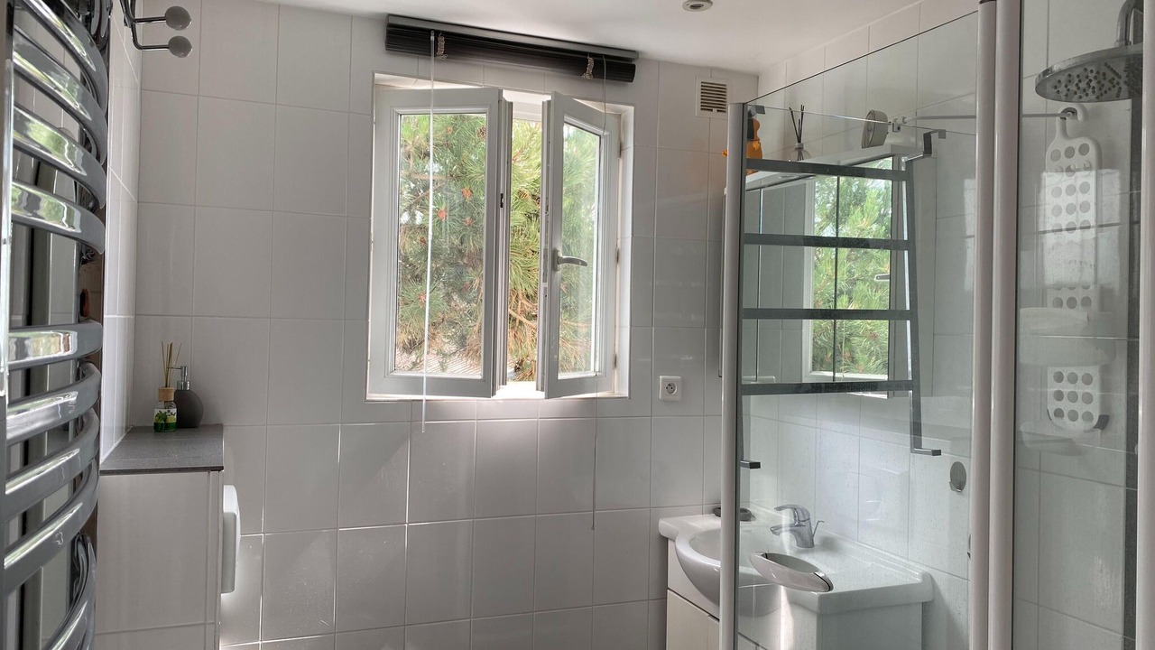 Photo of Bathroom in Cayeux-sur-Mer
