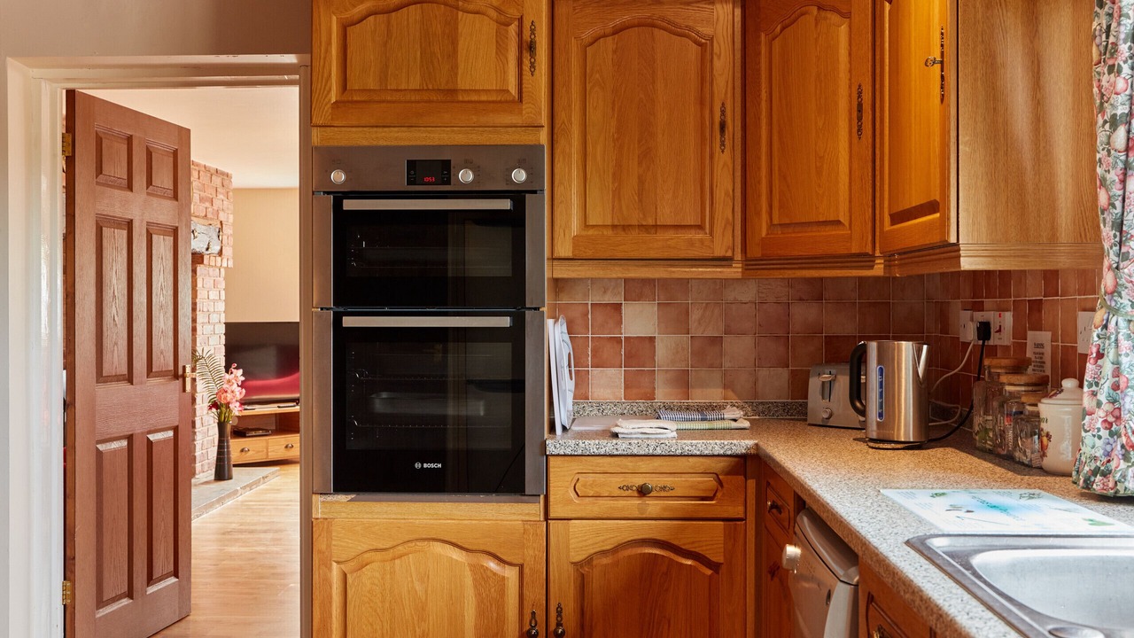 Photo of Kitchen in Dalbury Lees
