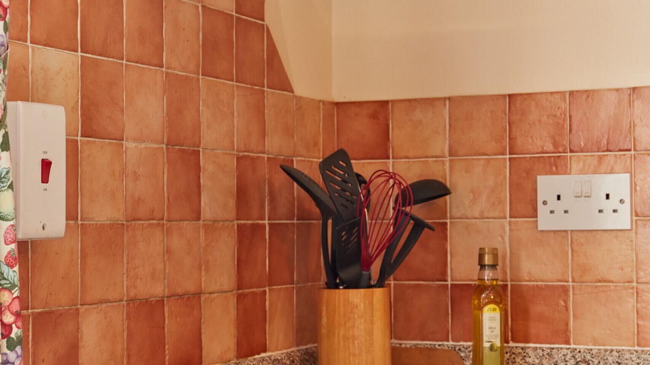 Photo of Kitchen in Dalbury Lees