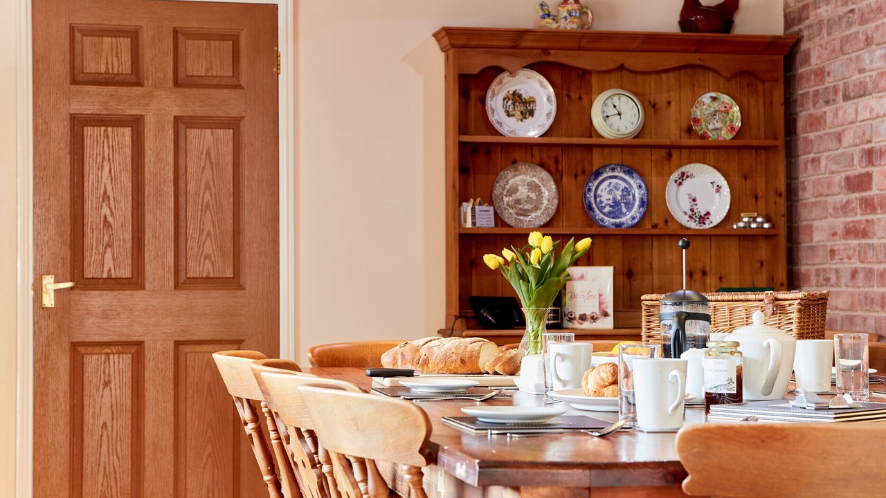 Photo of Others in Dalbury Lees