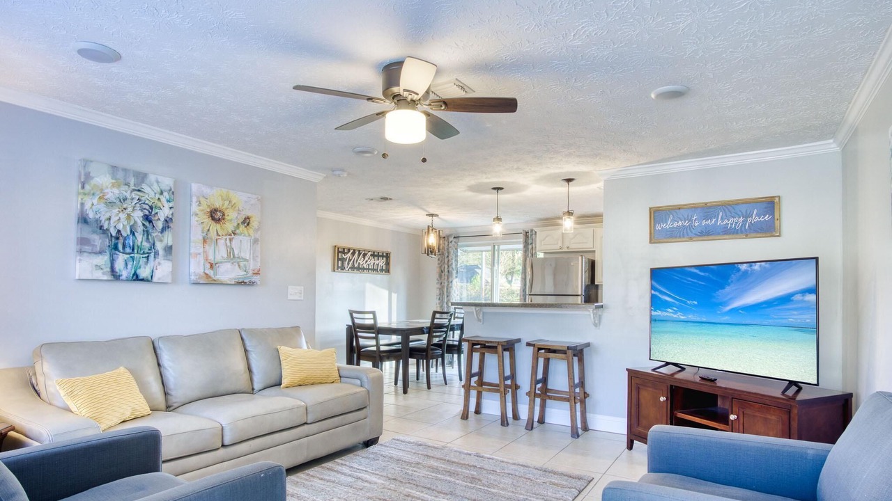 Photo of Livingroom in Orange Park