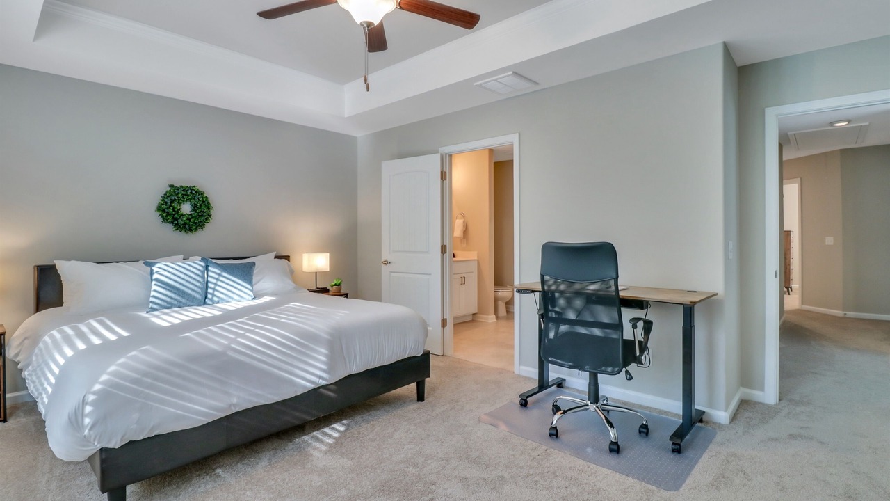 Photo of Bedroom in Pooler