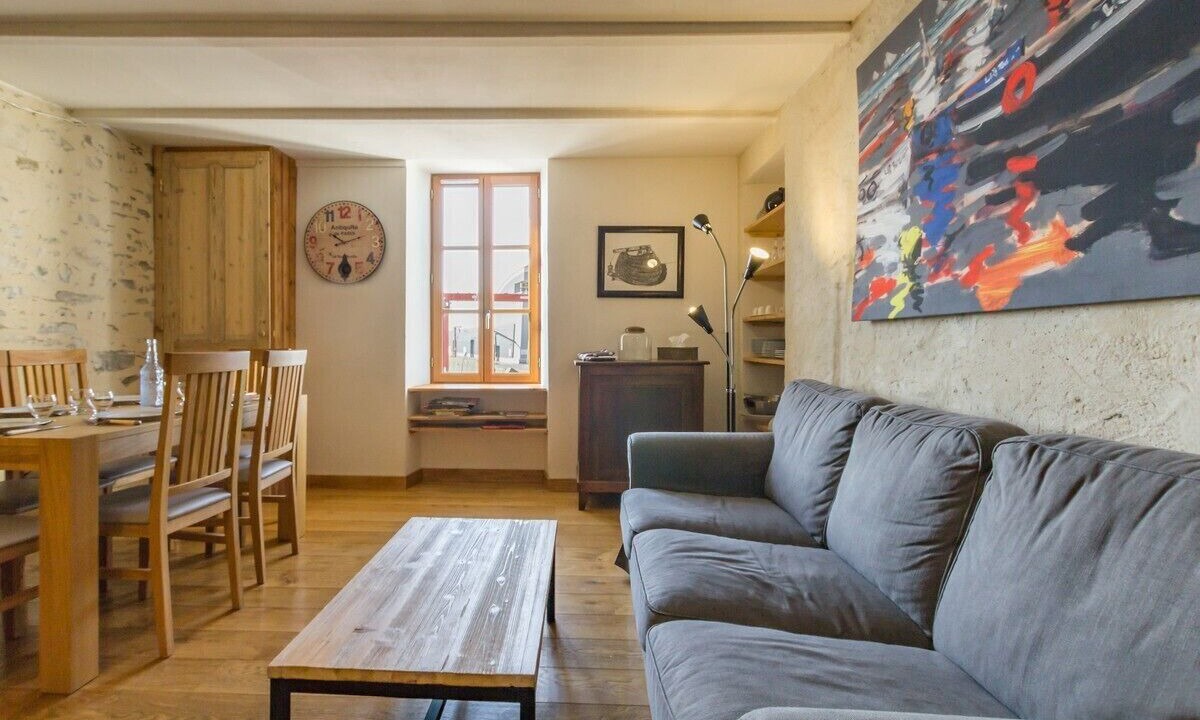 Photo of Livingroom in Granville