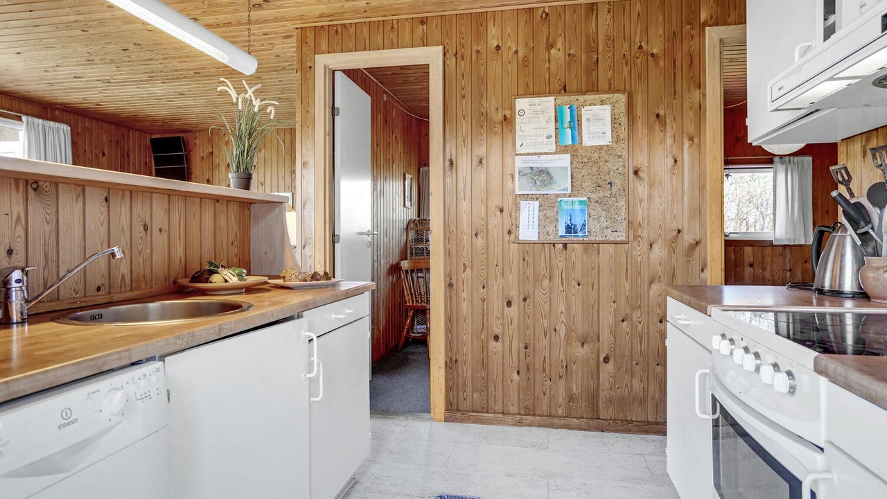 Photo of Others in Arø