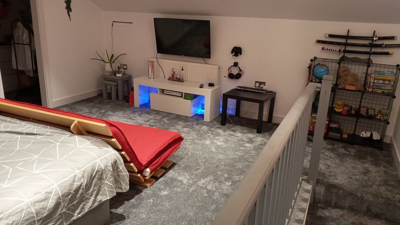 Photo of Bedroom in Sandy