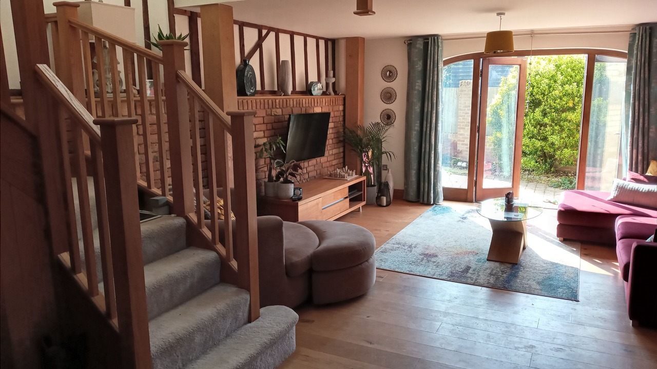 Photo of Livingroom in Sandy