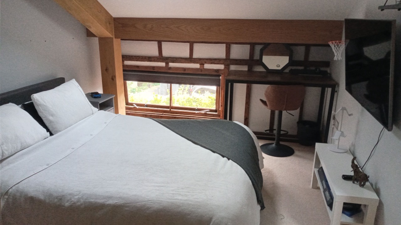 Photo of Bedroom in Sandy