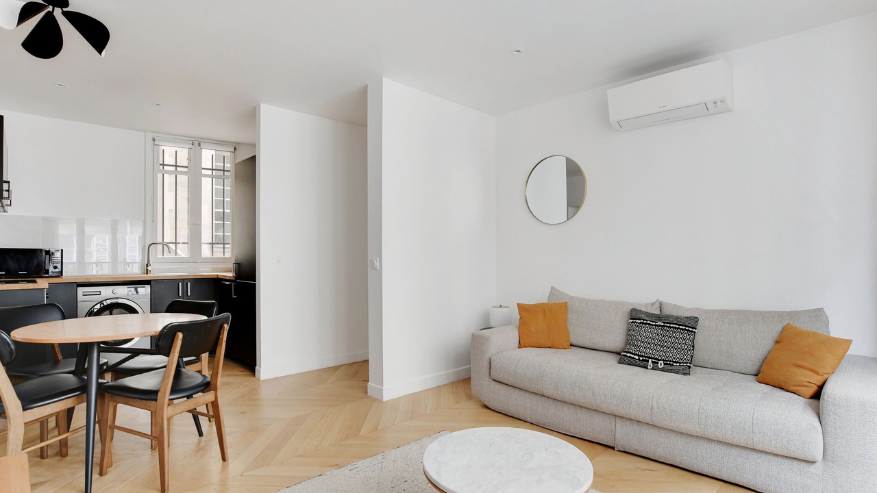 Photo of Livingroom in Sorbonne