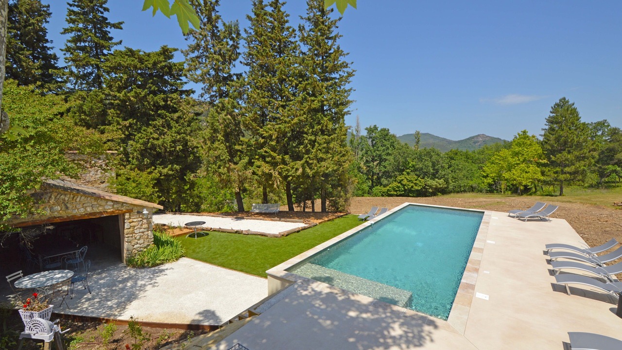 Photo of Outdoor in Le Teil