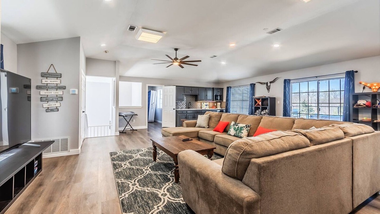 Photo of Livingroom in Westminster