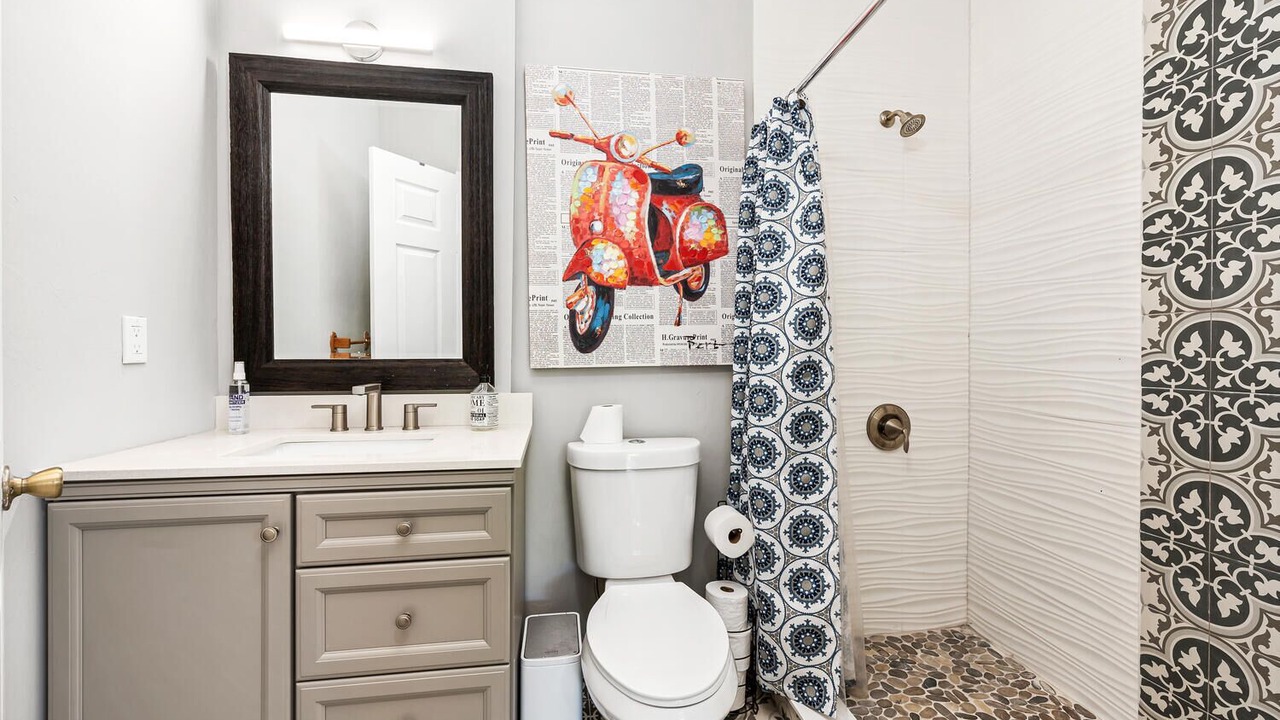 Photo of Bathroom in East Naples