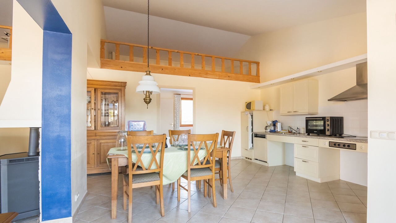 Photo of Others in Ouveillan