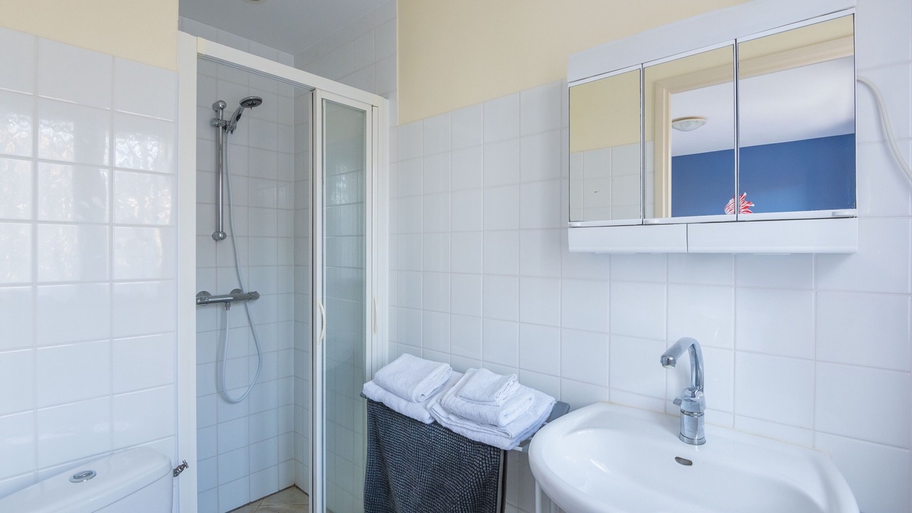 Photo of Bathroom in Ouveillan