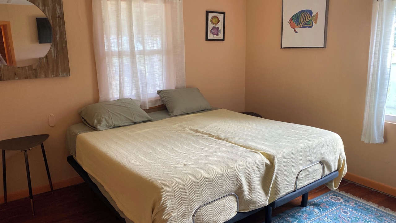 Photo of Bedroom in Carrabelle